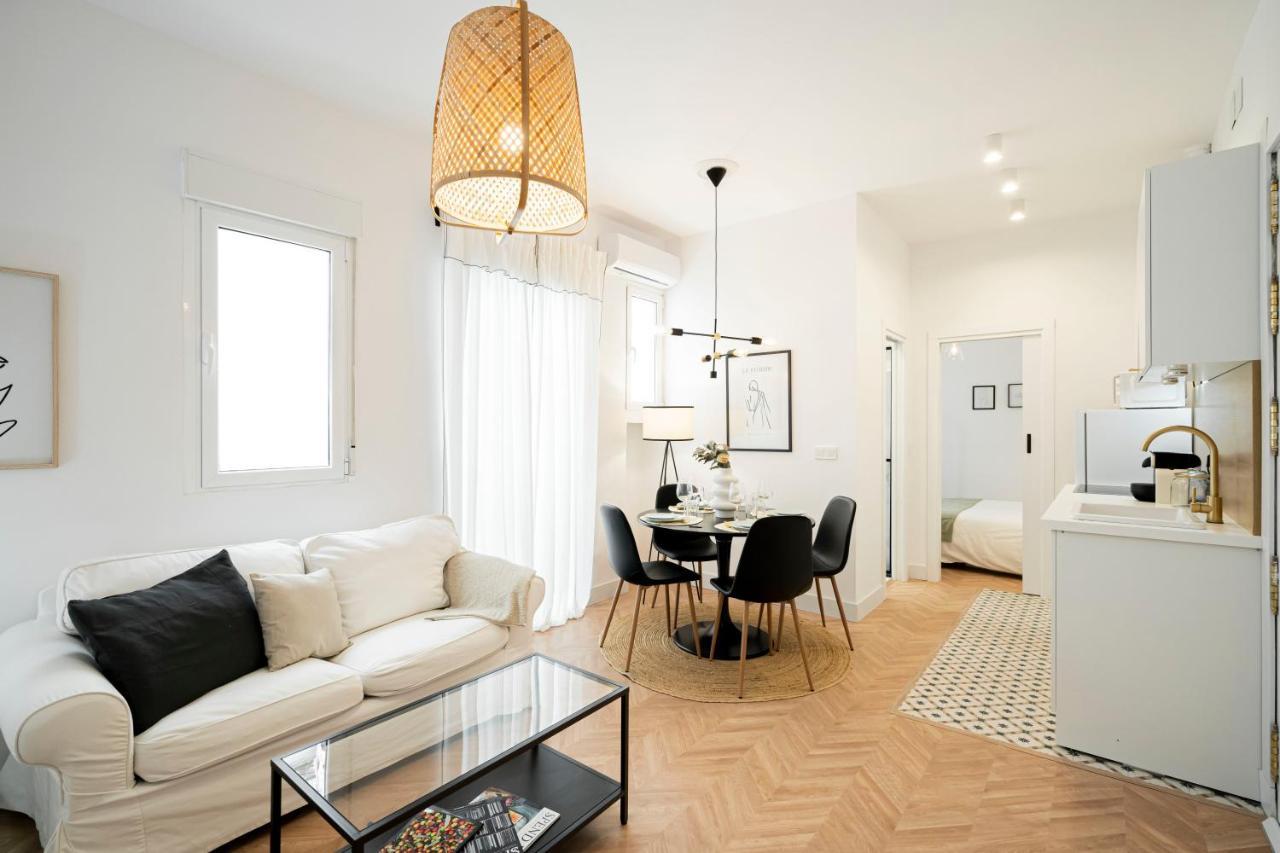 For You Rentals Apartamento Temporal Delicias Madrid Ccr9 Exterior foto